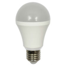 LED Bulb A60 8W E26/E27 dimmable